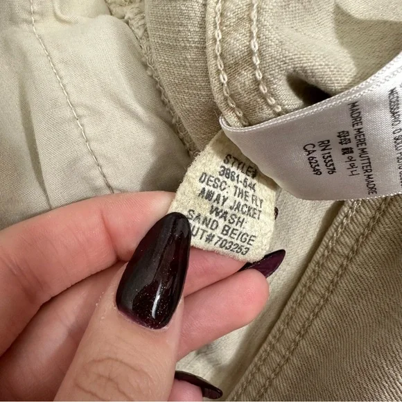 Mother Denim The Fly Away Jacket in Beige Sand Casual Boho Chic Crop Fit - Picture 7 of 10